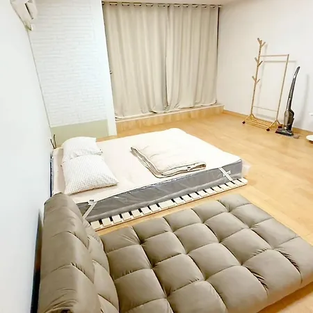 Jinny Home Sweet Home Hongdae